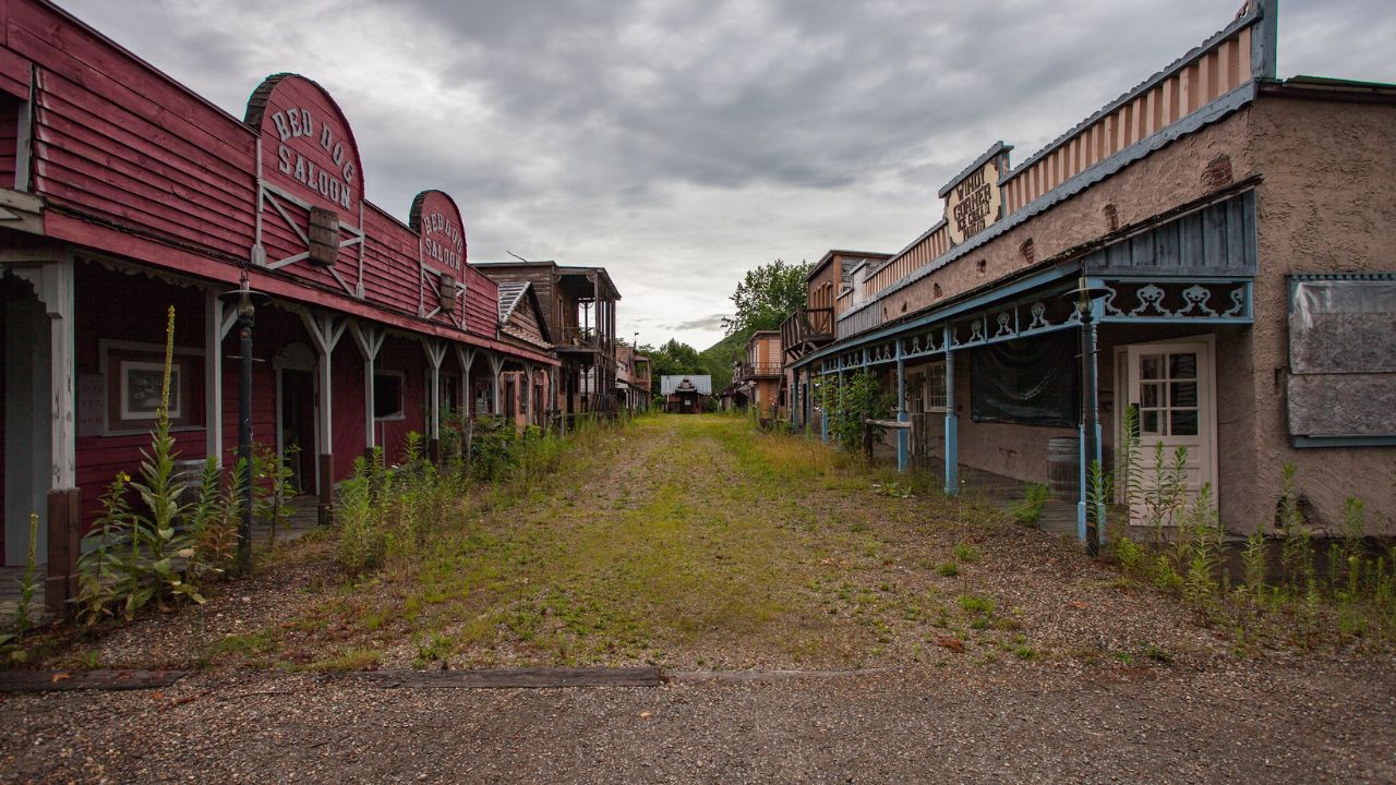 North Carolina is Home to an Abandoned Town Most People Don’t Know About